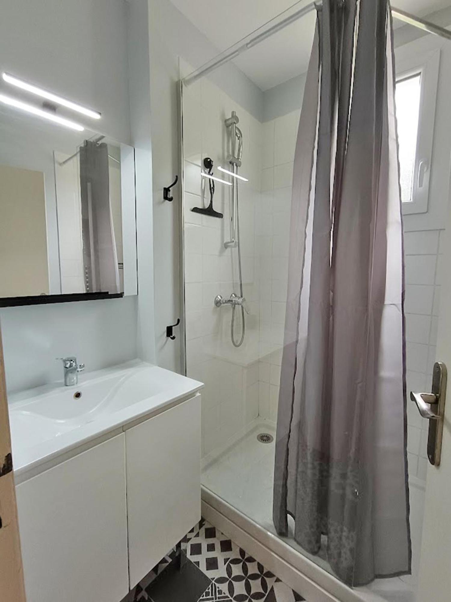 L'Appart Du Maupas, T3, Wifi, Parking Bagnères-de-Luchon Dış mekan fotoğraf
